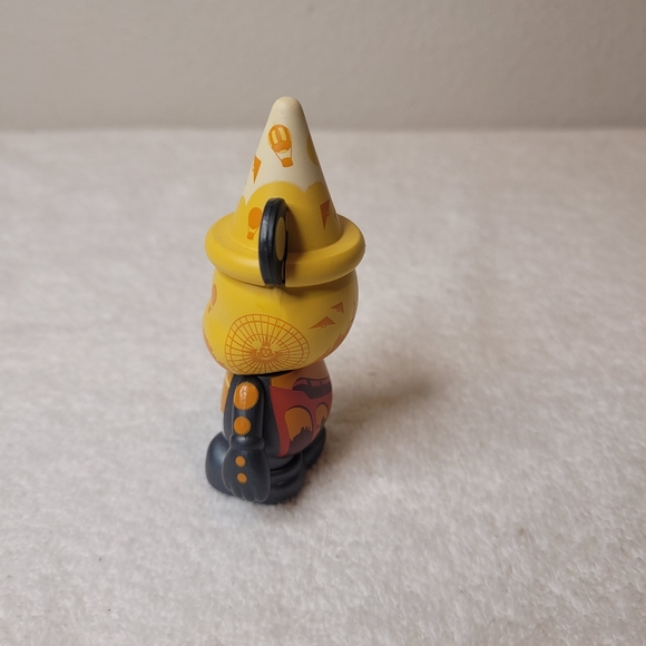 DISNEY 3" VINYLMATION 2013 POSTER SERIES DISNEY RAILROAD FIGURE - Picture 2 of 4